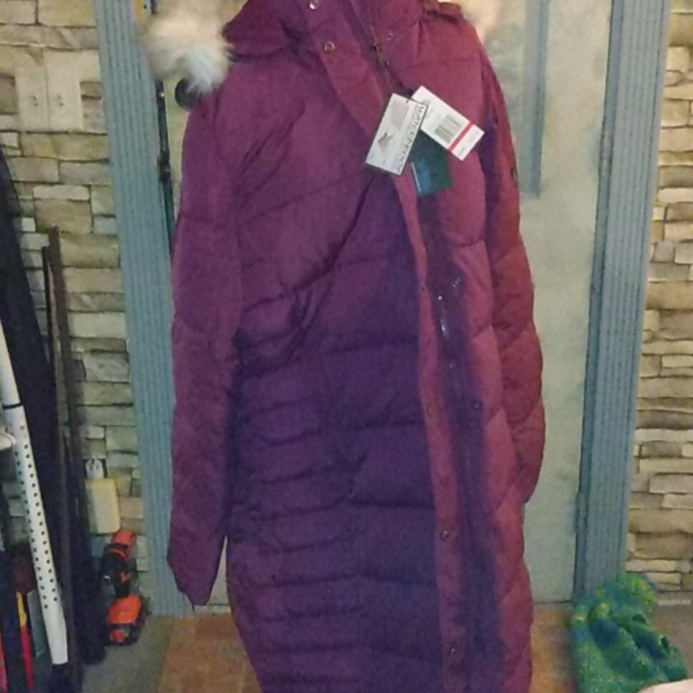 Spire by galaxy burgundy jacket size 3x